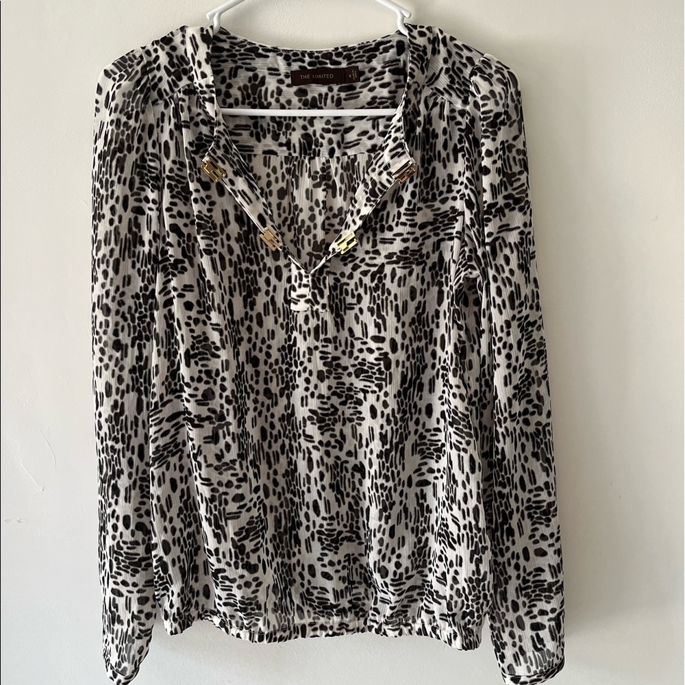 The limited top blouse sheers long sleeve blouse size S animal print black gray